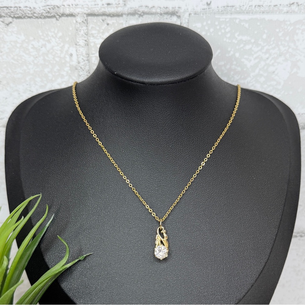 Vintage 70s LIND 24k Gold Plated Solitaire CZ Scrollwork Pendant Dainty Necklace
